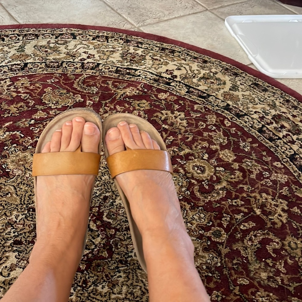 Camilas sandals